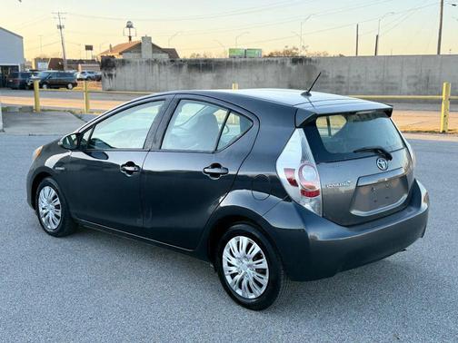 2014 Toyota Prius c One