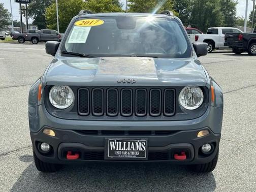 2017 Jeep Renegade Trailhawk