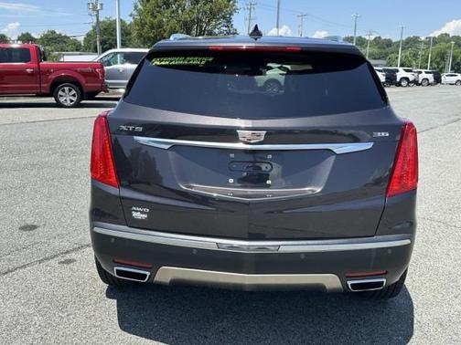 2017 Cadillac XT5 Platinum