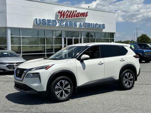 2021 Nissan Rogue SV