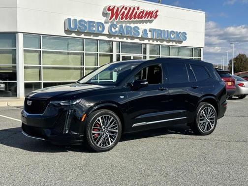 2023 Cadillac XT6 Sport AWD