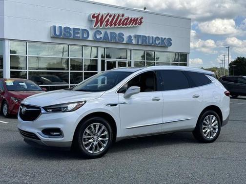 2021 Buick Enclave Essence
