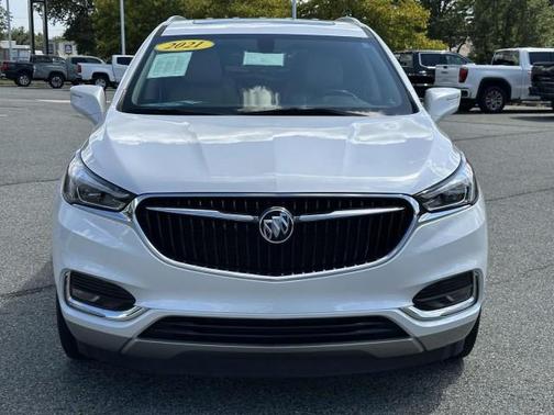 2021 Buick Enclave Essence