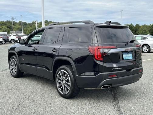 2020 GMC Acadia AT4