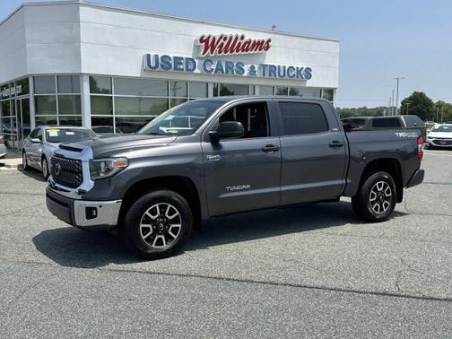 2018 Toyota Tundra SR5