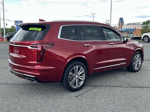 2023 Cadillac XT6 Premium Luxury AWD