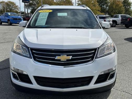 2017 Chevrolet Traverse 1LT