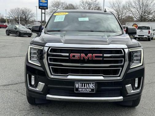 2022 GMC Yukon SLT