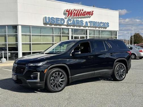 2023 Chevrolet Traverse RS
