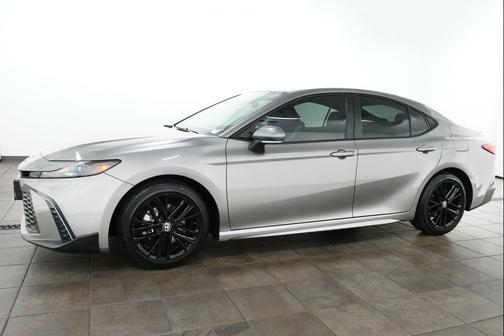 Heavy Metal 2025 Toyota Camry SE