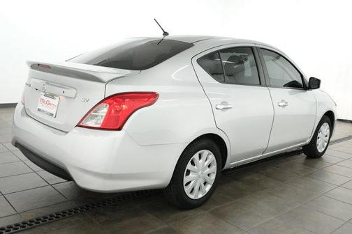 2019 Nissan Versa 1.6 SV