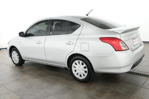 2019 Nissan Versa 1.6 SV