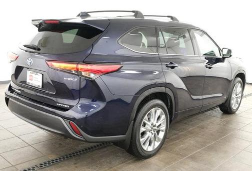 2023 Toyota Highlander Hybrid Limited