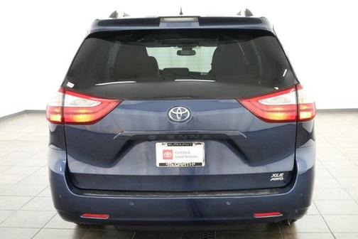 2018 Toyota Sienna XLE