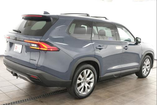 Storm Cloud 2024 Toyota Grand Highlander Limited