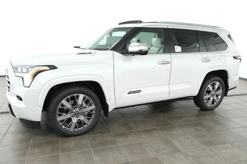 2025 Toyota Sequoia Base