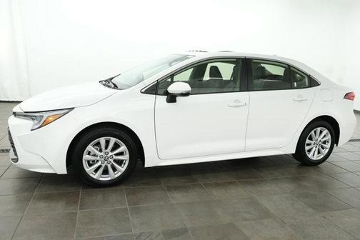 2024 Toyota Corolla Hybrid XLE