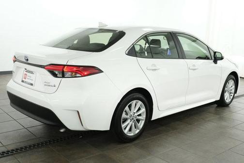 2024 Toyota Corolla Hybrid XLE