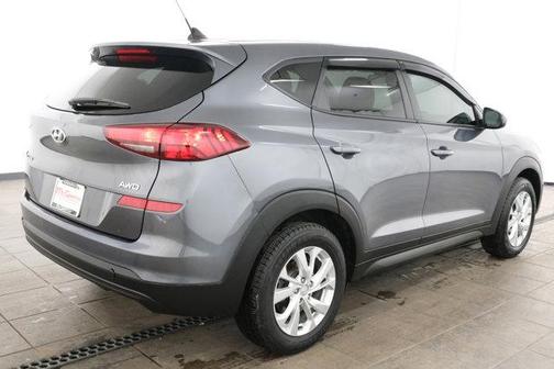 2021 Hyundai TUCSON SE