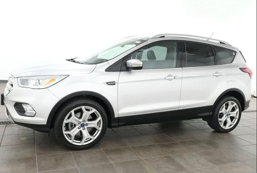 INGOT SILVER METALLIC 2019 Ford Escape Titanium