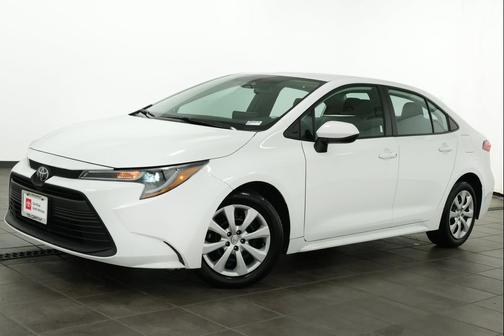 Ice Cap 2025 Toyota Corolla LE