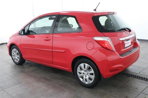 2012 Toyota Yaris L