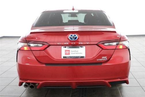 2022 Toyota Camry Hybrid SE