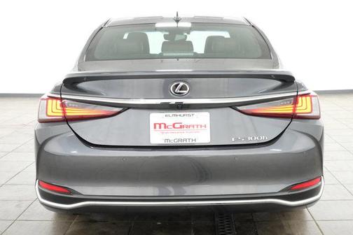 2024 Lexus ES 300h Luxury