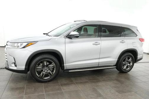 2019 Toyota Highlander Limited Platinum