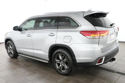 2019 Toyota Highlander Limited Platinum
