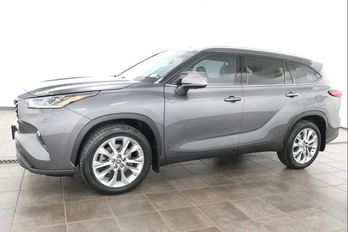 Magnetic Gray Metallic 2023 Toyota Highlander Limited