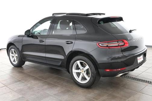 2017 Porsche Macan Base