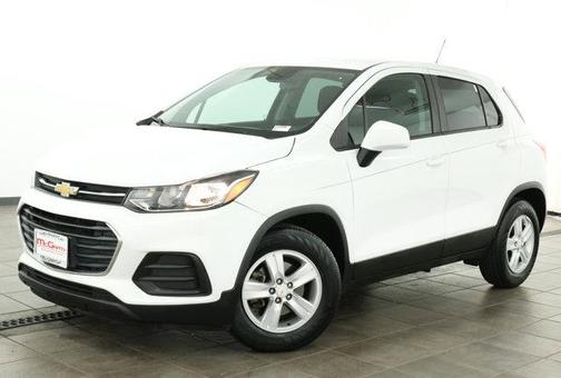 Summit White 2020 Chevrolet Trax LS