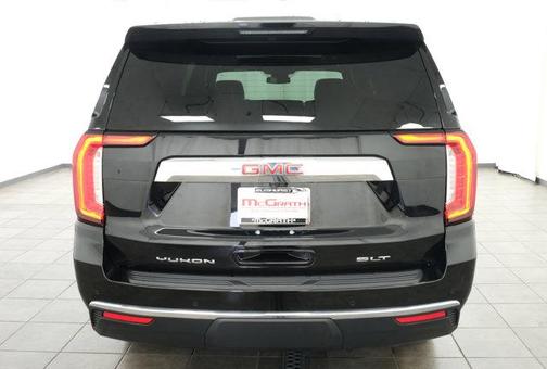 2024 GMC Yukon XL SLT
