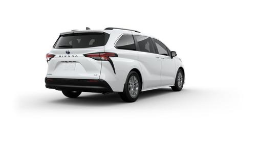2025 Toyota Sienna LE