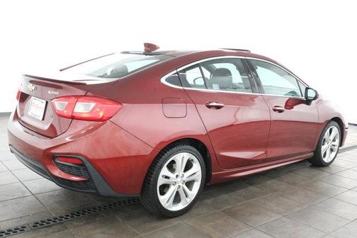 Siren Red Tintcoat 2016 Chevrolet Cruze Premier