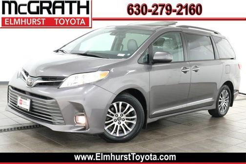 2020 Toyota Sienna XLE