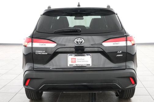 2025 Toyota Corolla Cross LE