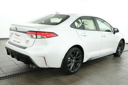 2025 Toyota Corolla Hybrid SE