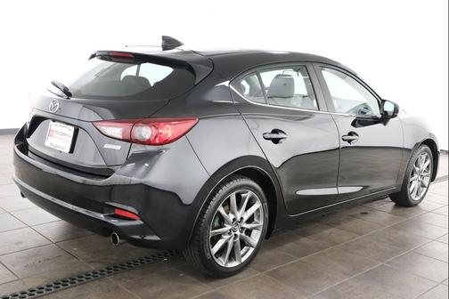 Jet Black Mica 2018 Mazda Mazda3 Touring
