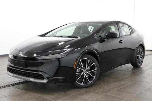 2025 Toyota Prius XLE