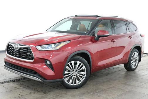 2022 Toyota Highlander Platinum