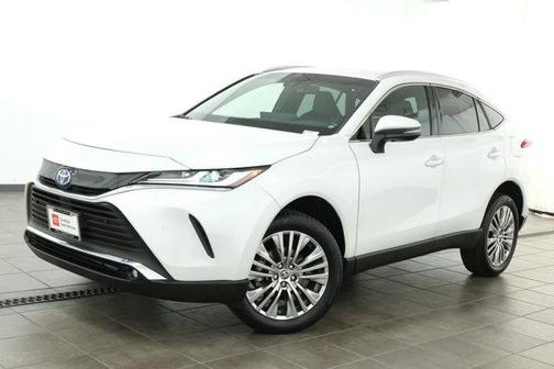 2023 Toyota Venza XLE