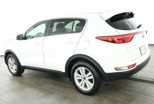 Clear White 2018 Kia Sportage LX