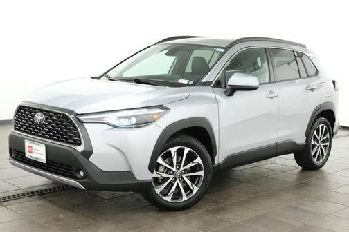 Sonic Silver 2022 Toyota Corolla Cross XLE