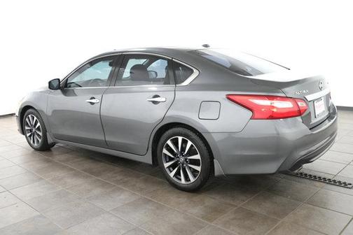 2016 Nissan Altima 2.5 SV