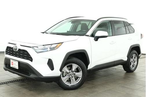 Ice Cap 2025 Toyota RAV4 XLE