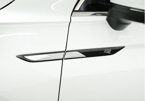 2022 Volkswagen Tiguan 2.0T SEL R-Line