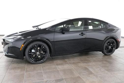 2025 Toyota Prius L