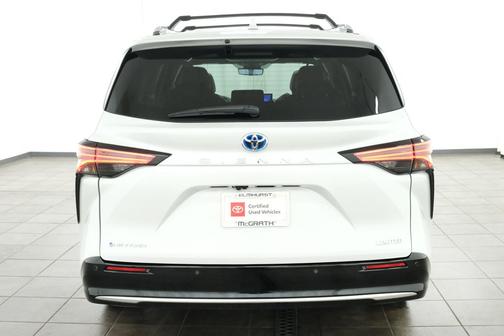 Wind Chill Pearl 2025 Toyota Sienna Limited